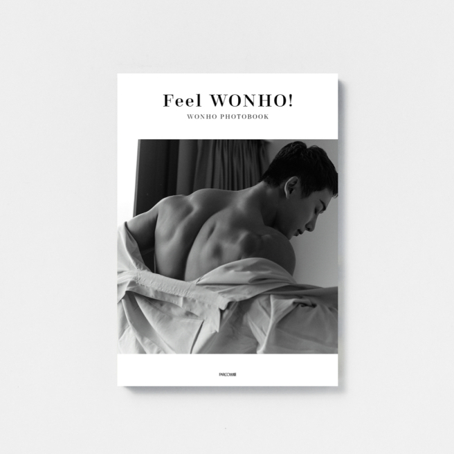 Wonno photo book "Feel WONHO!" <br />
WONHO PHOTOBOOK